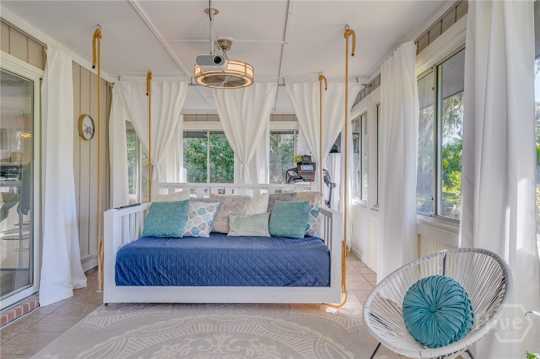 2 Mad Turkey Crossing