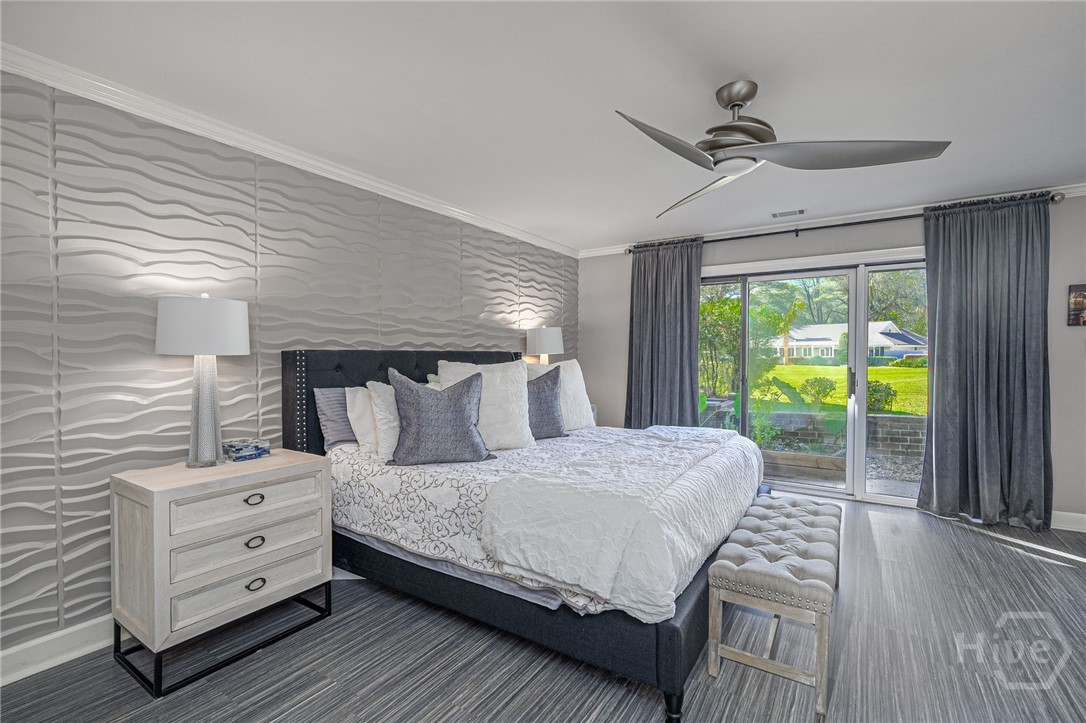 2 Mad Turkey Crossing