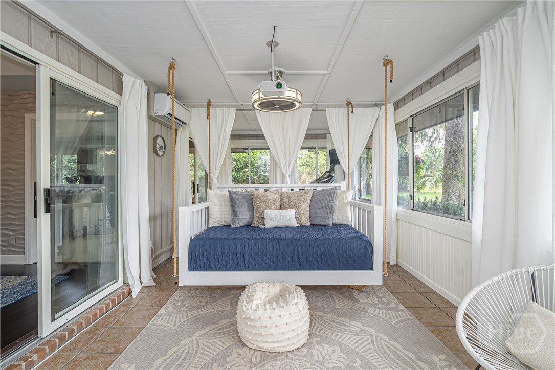 2 Mad Turkey Crossing