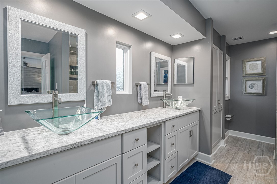 2 Mad Turkey Crossing