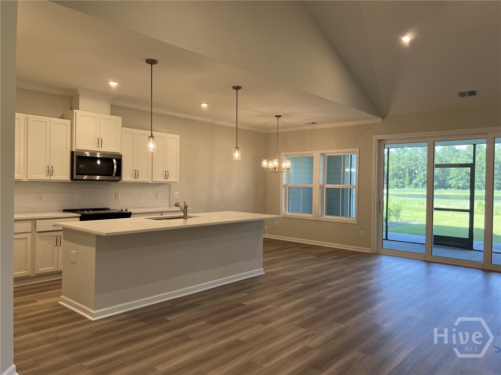 654 Blue Moon Crossing