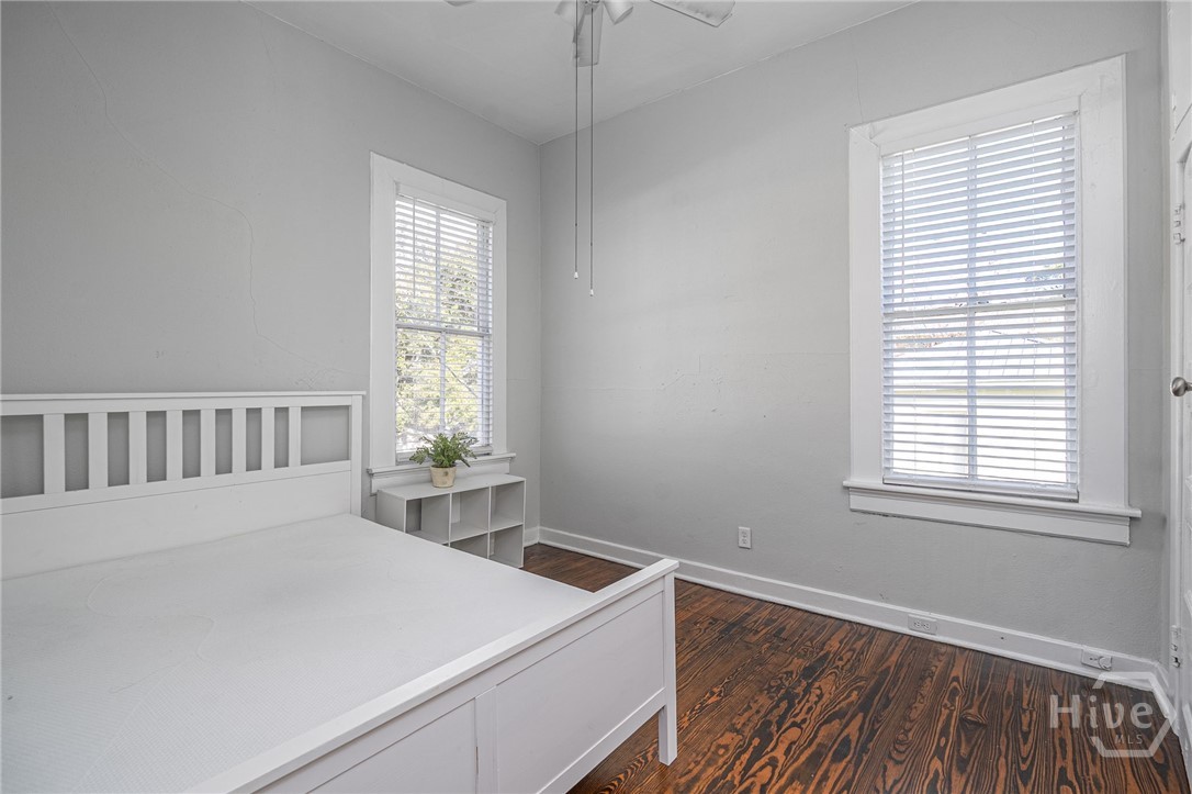 302 E 35th Street