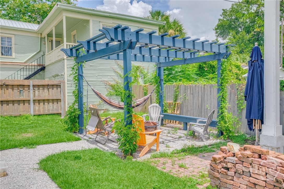 302 E 35th Street