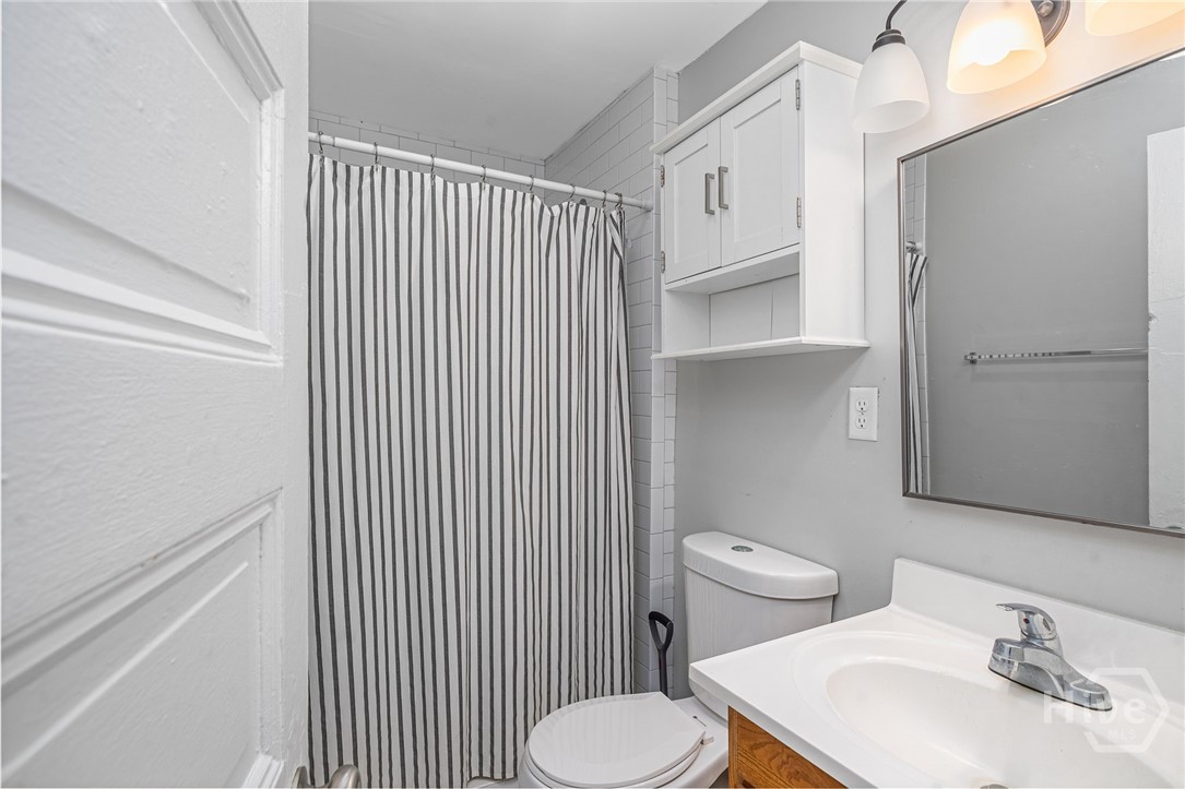 302 E 35th Street