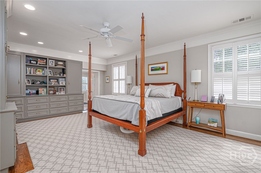 420 E 45th Street