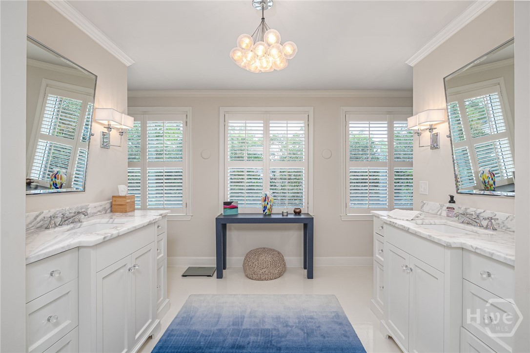 420 E 45th Street