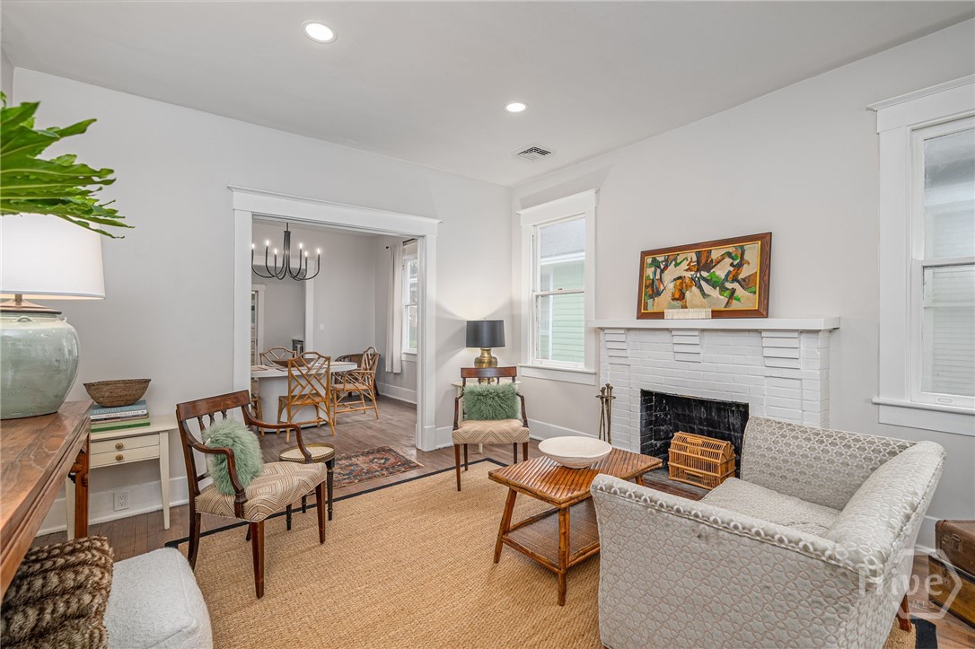 629 E 48th Street