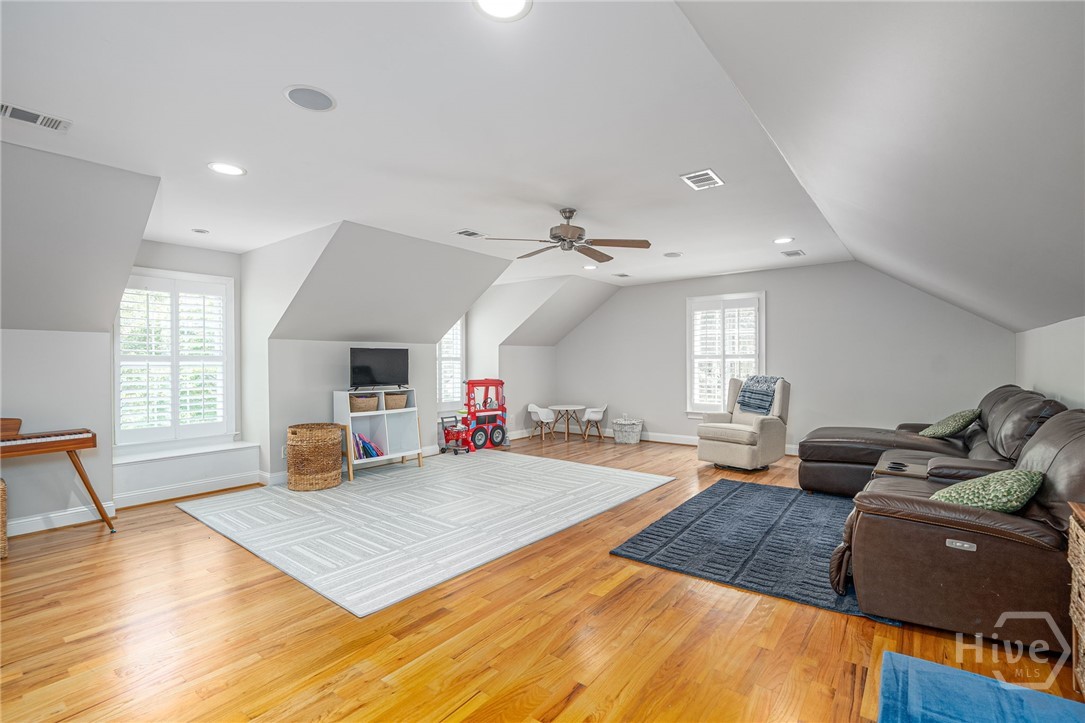 5 Captain Browns Way