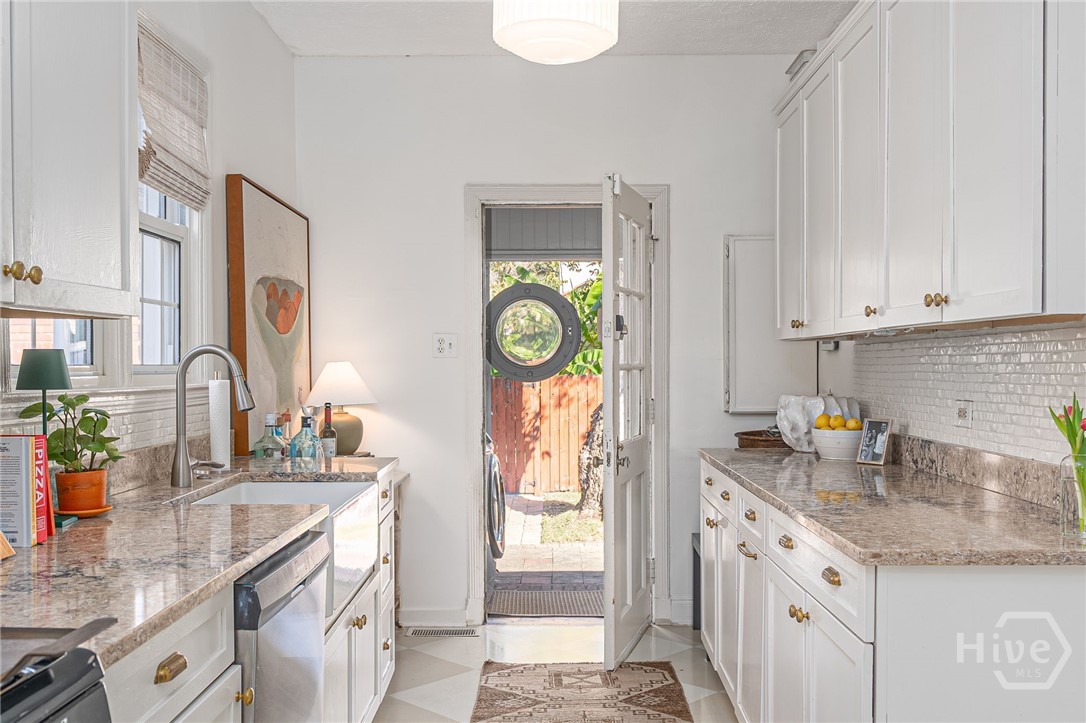 520 E 53rd Street