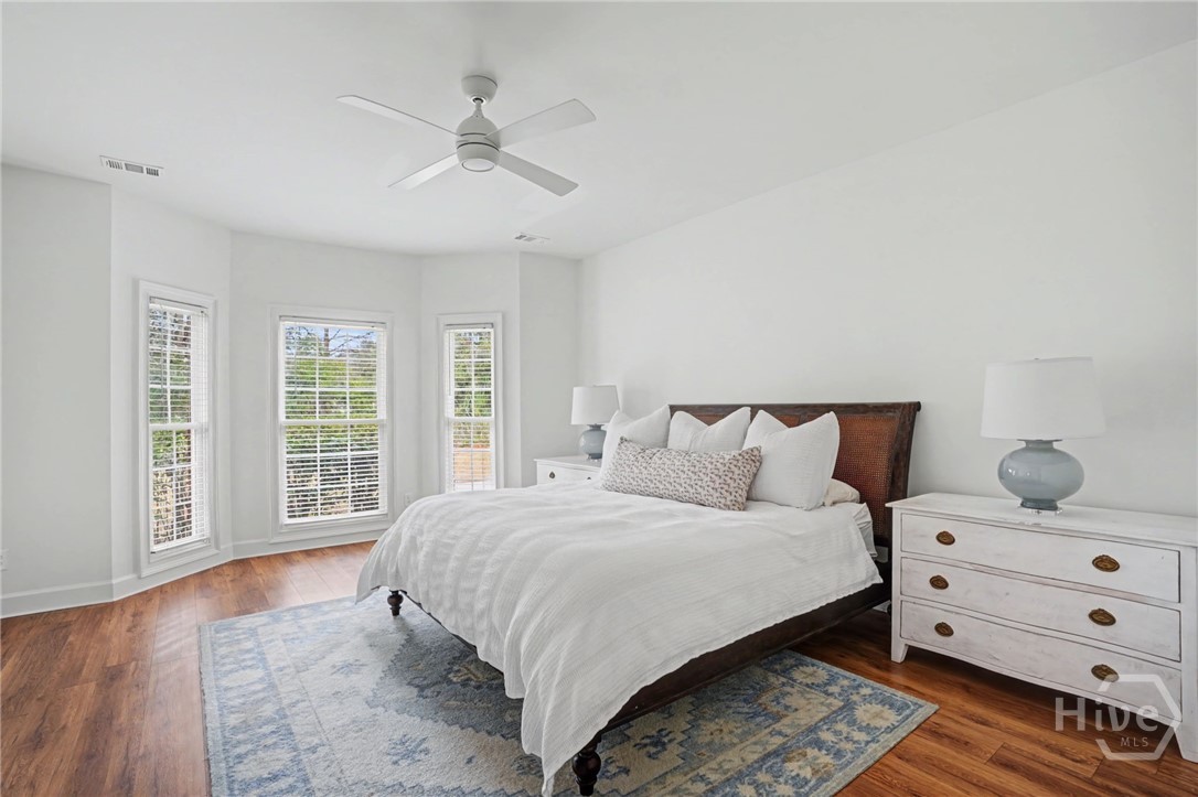 4 Captain Browns Way