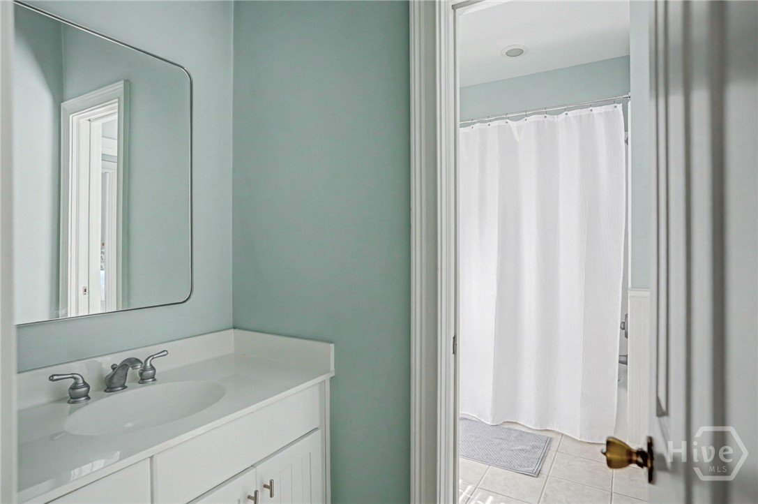 4 Captain Browns Way