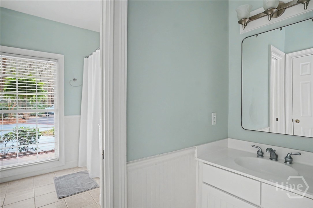 4 Captain Browns Way