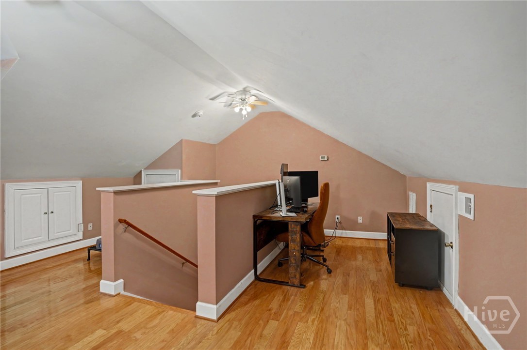 4 Captain Browns Way