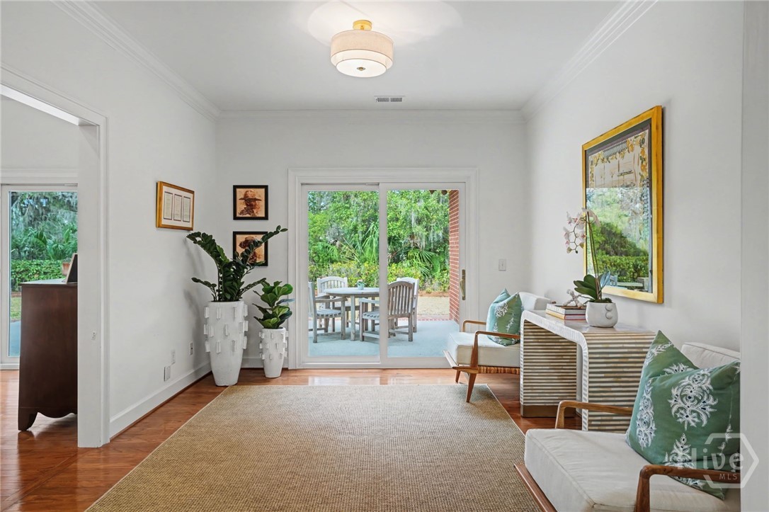 4 Captain Browns Way