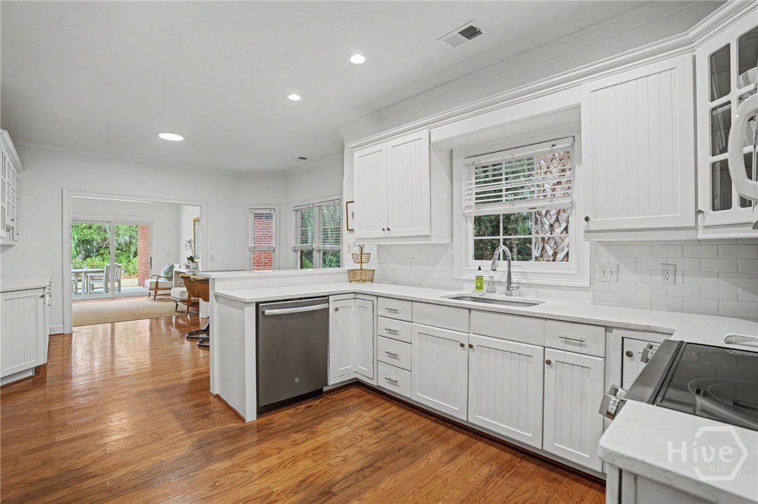 4 Captain Browns Way