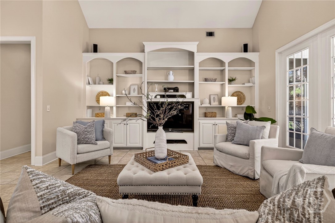 81 Woodchuck Hill Road