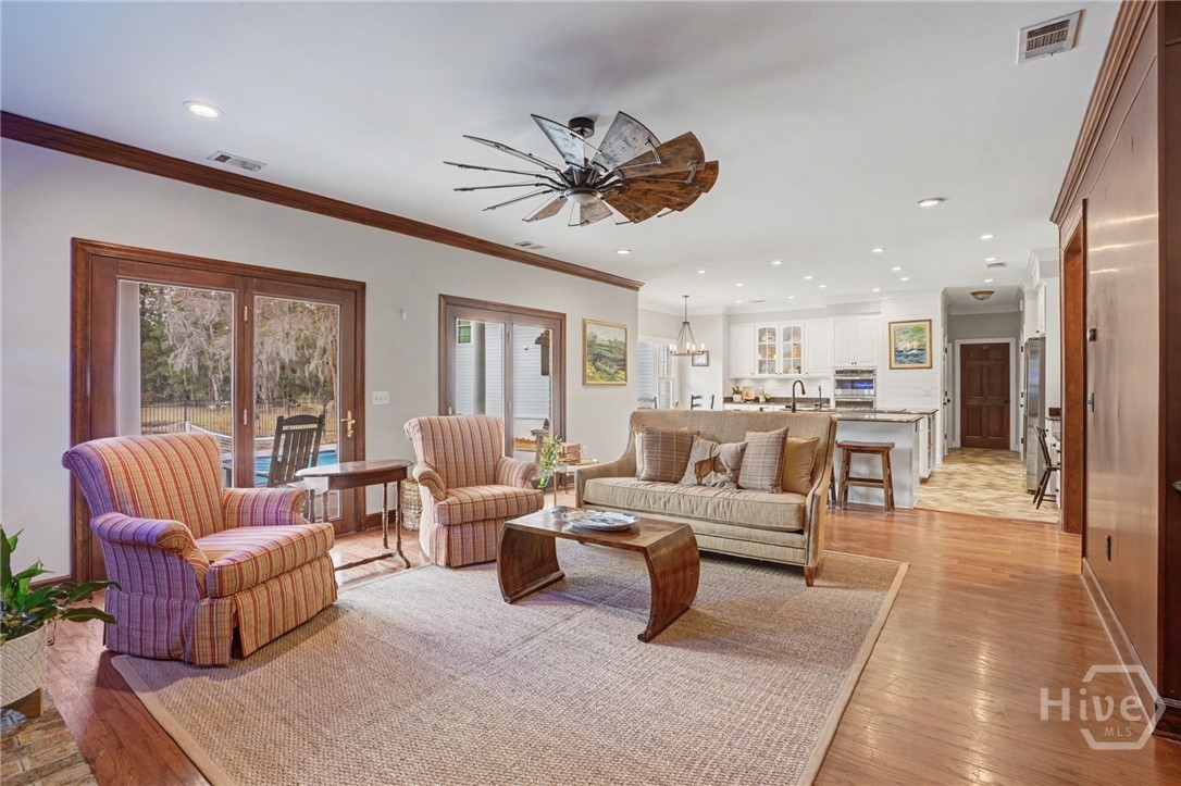 210 Green Island Road