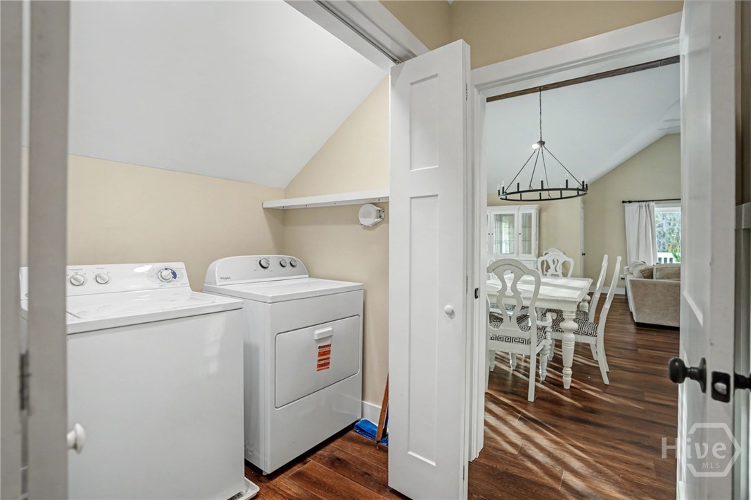 210 Green Island Road