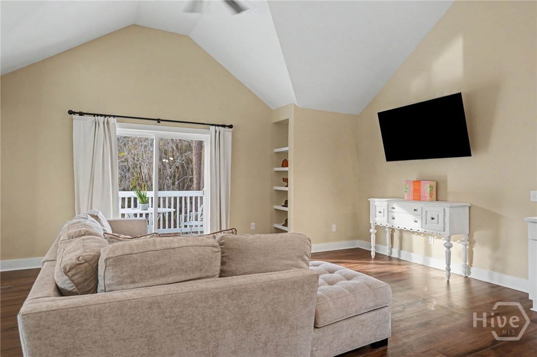 210 Green Island Road