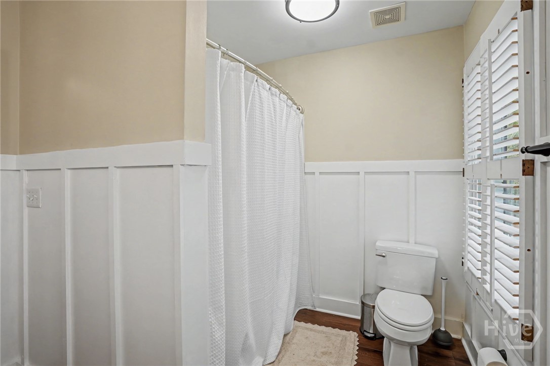 210 Green Island Road