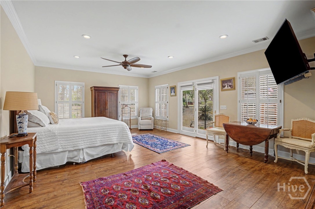 210 Green Island Road