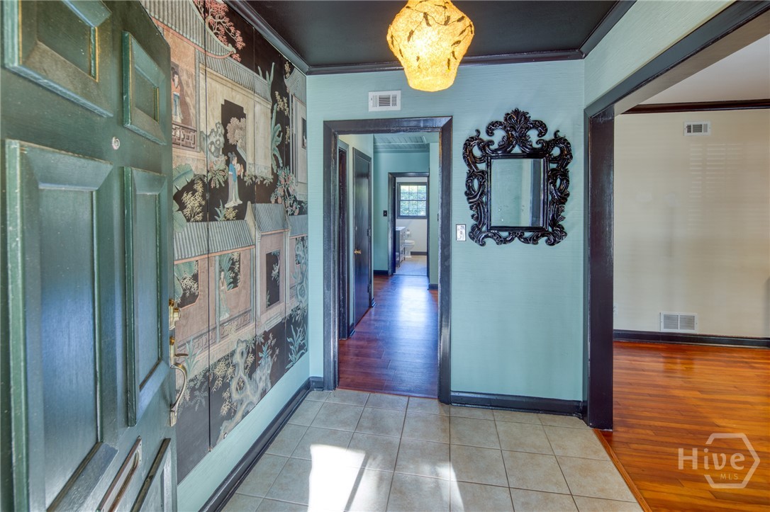 4729 Oakview Drive