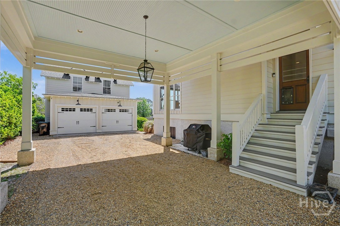 8 Caretakers Lane