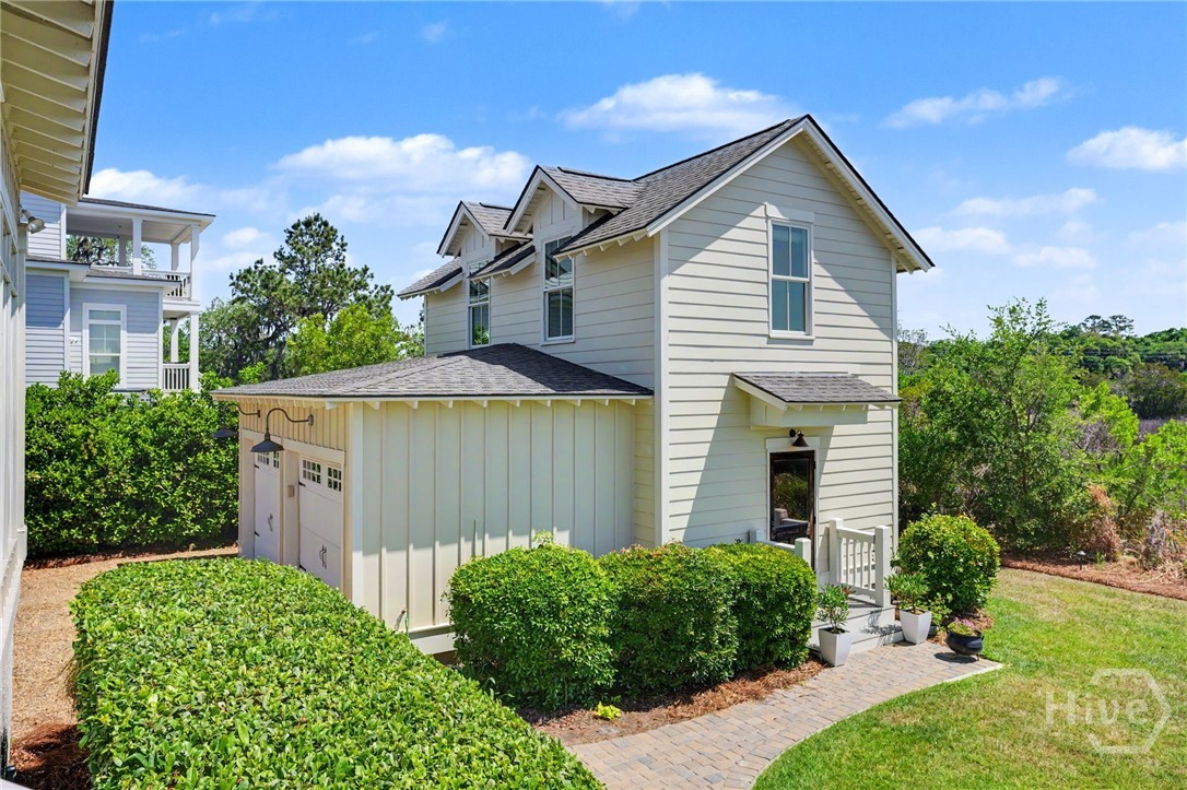 8 Caretakers Lane