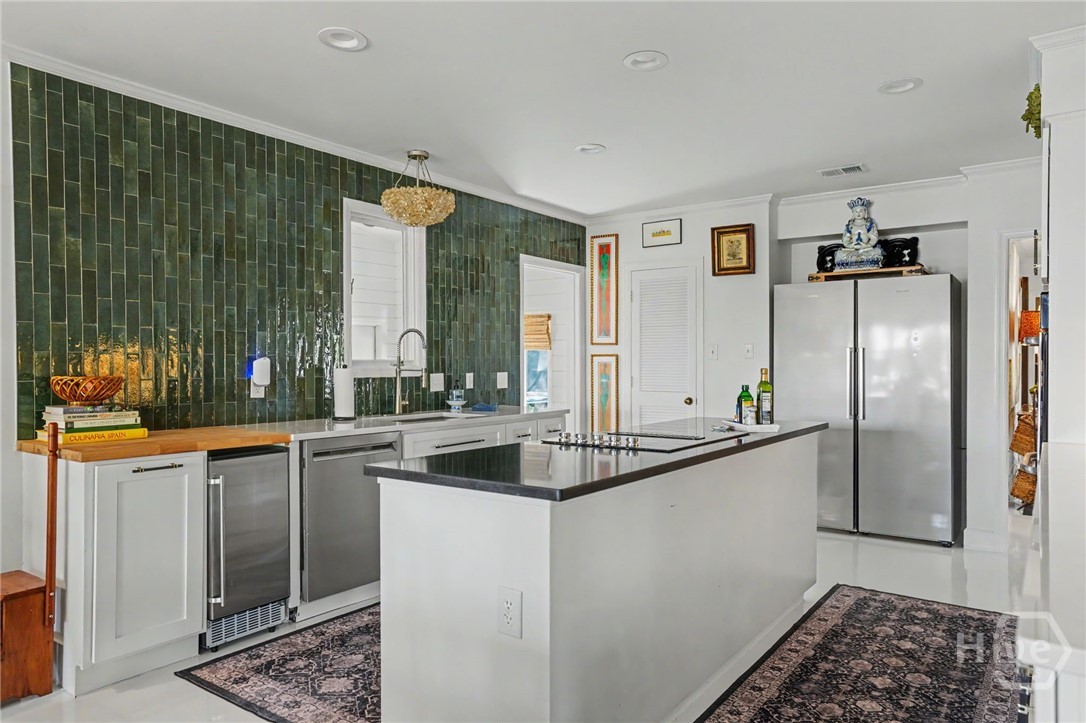 2 Mackay Lane