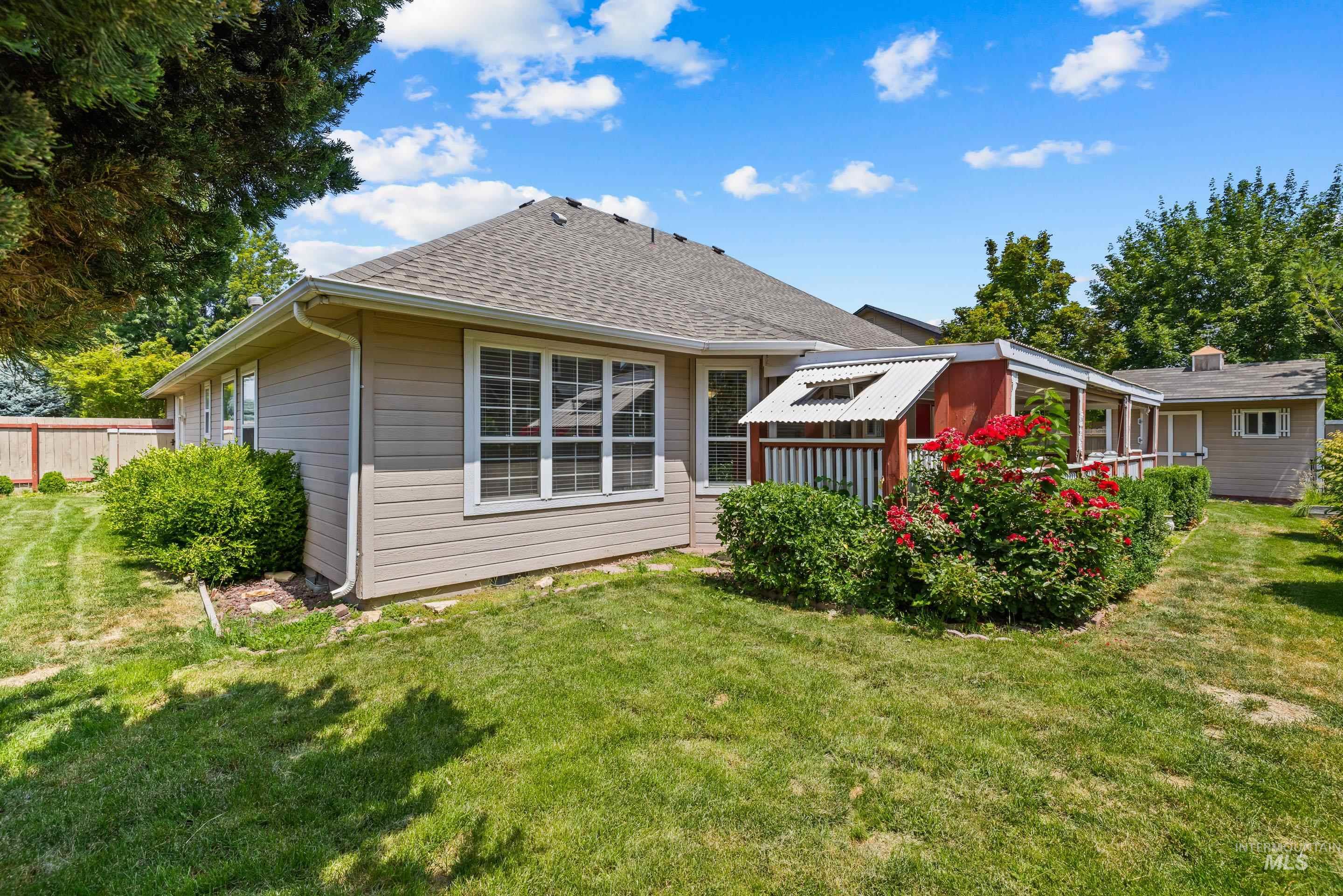 2319 W Tumble Creek Dr.