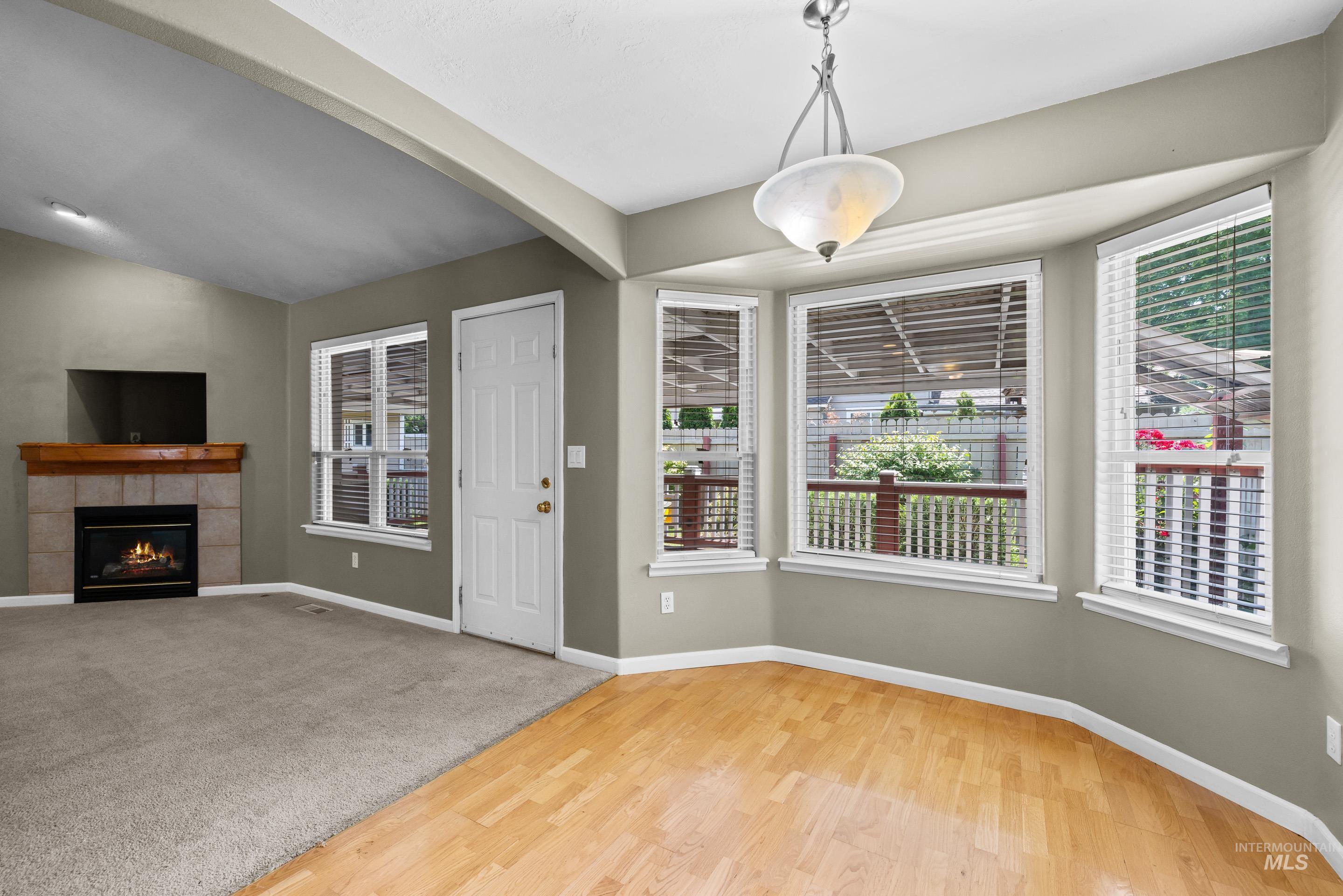 2319 W Tumble Creek Dr.