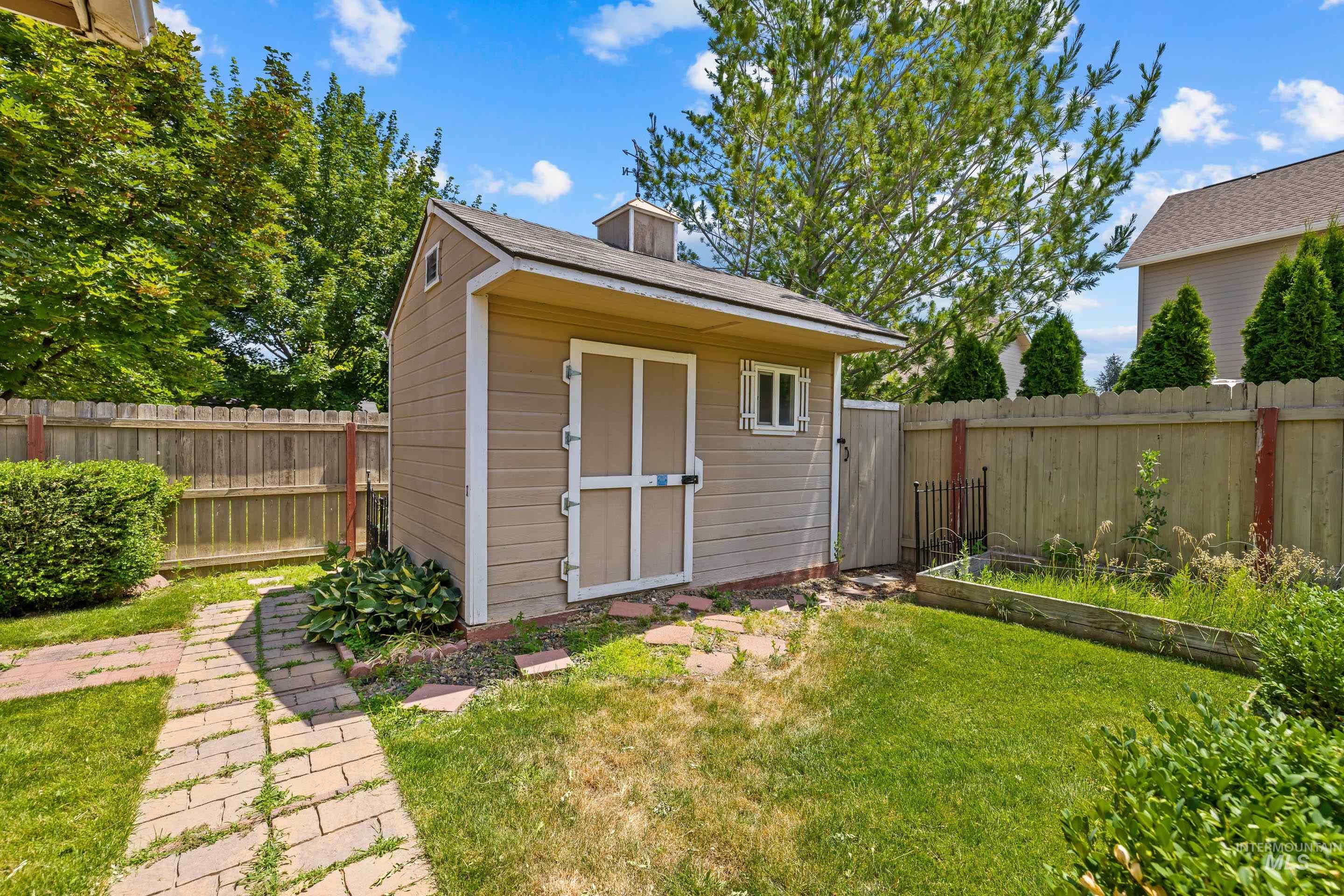 2319 W Tumble Creek Dr.