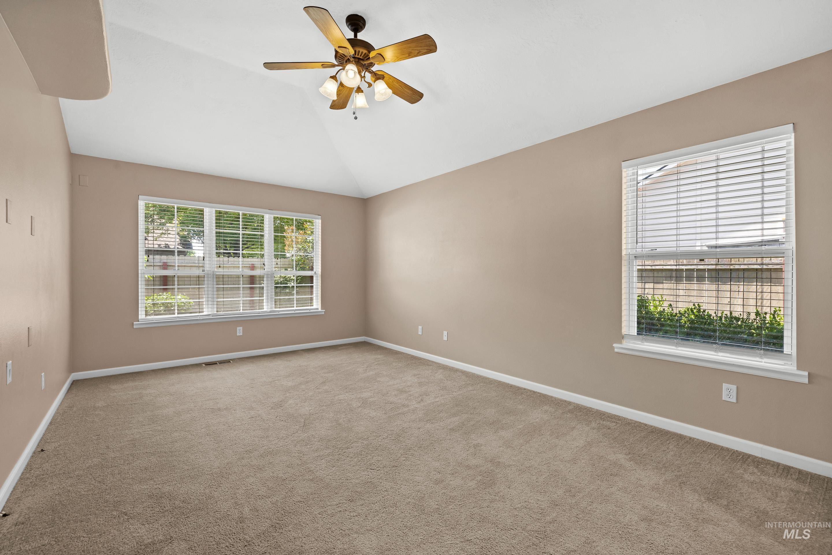 2319 W Tumble Creek Dr.