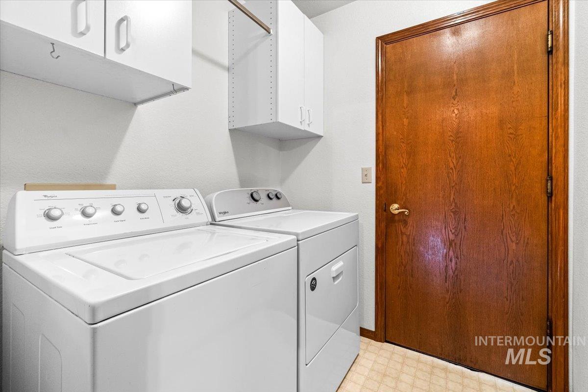528 W Elwood