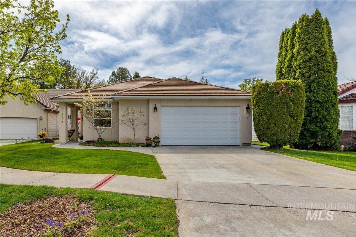 3557 N Rock Creek Lane