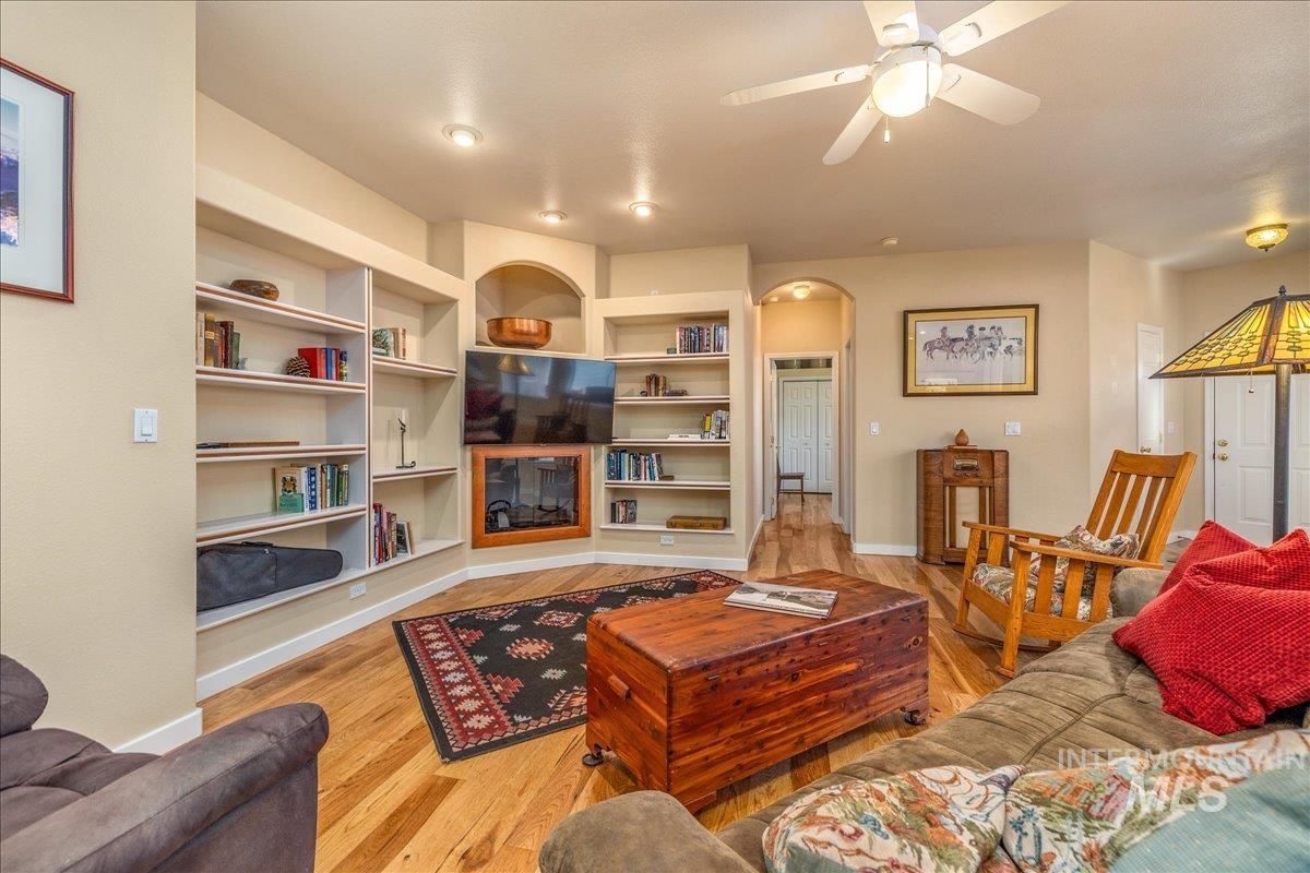 3557 N Rock Creek Lane