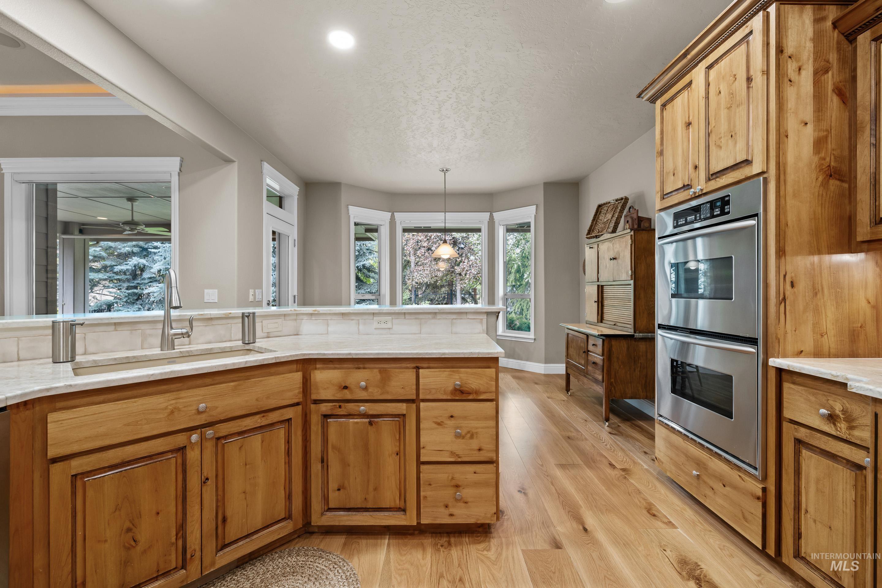 5947 N Duxbury Pier Place