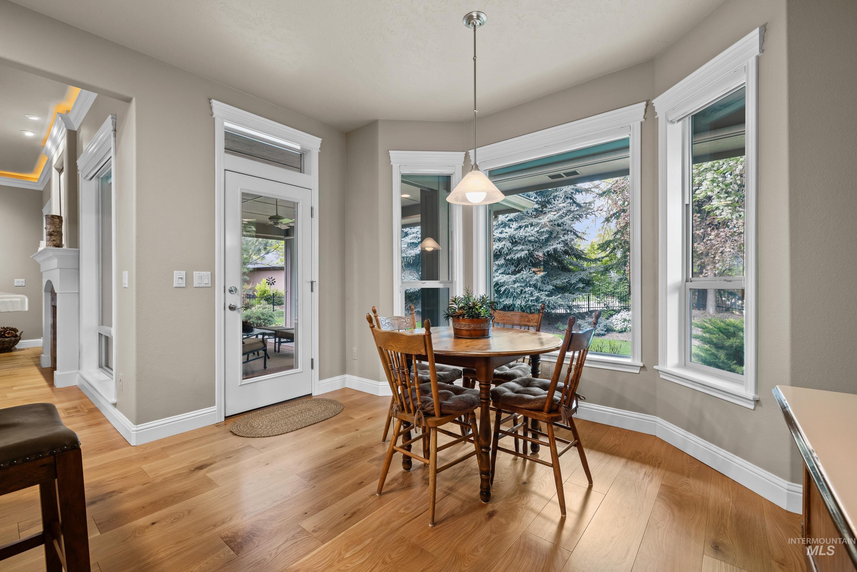 5947 N Duxbury Pier Place