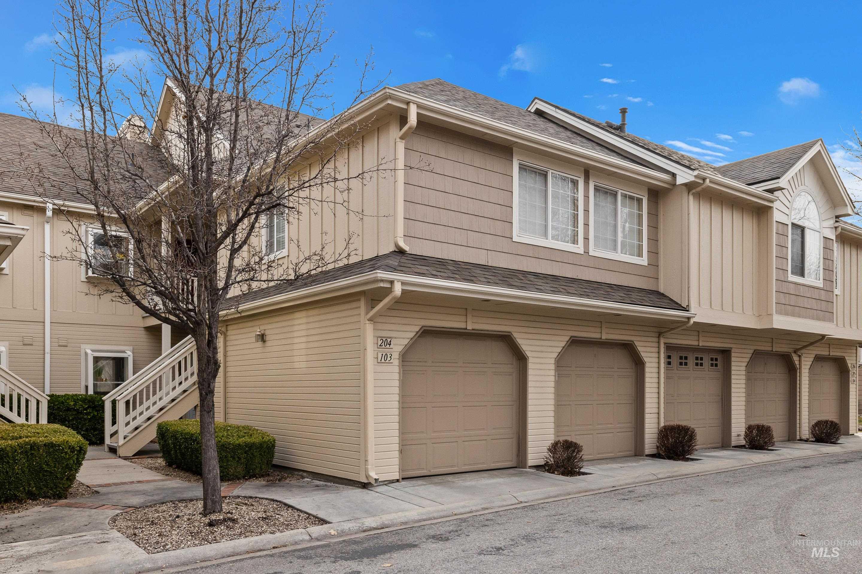 5116 S Surprise Way Unit: 103