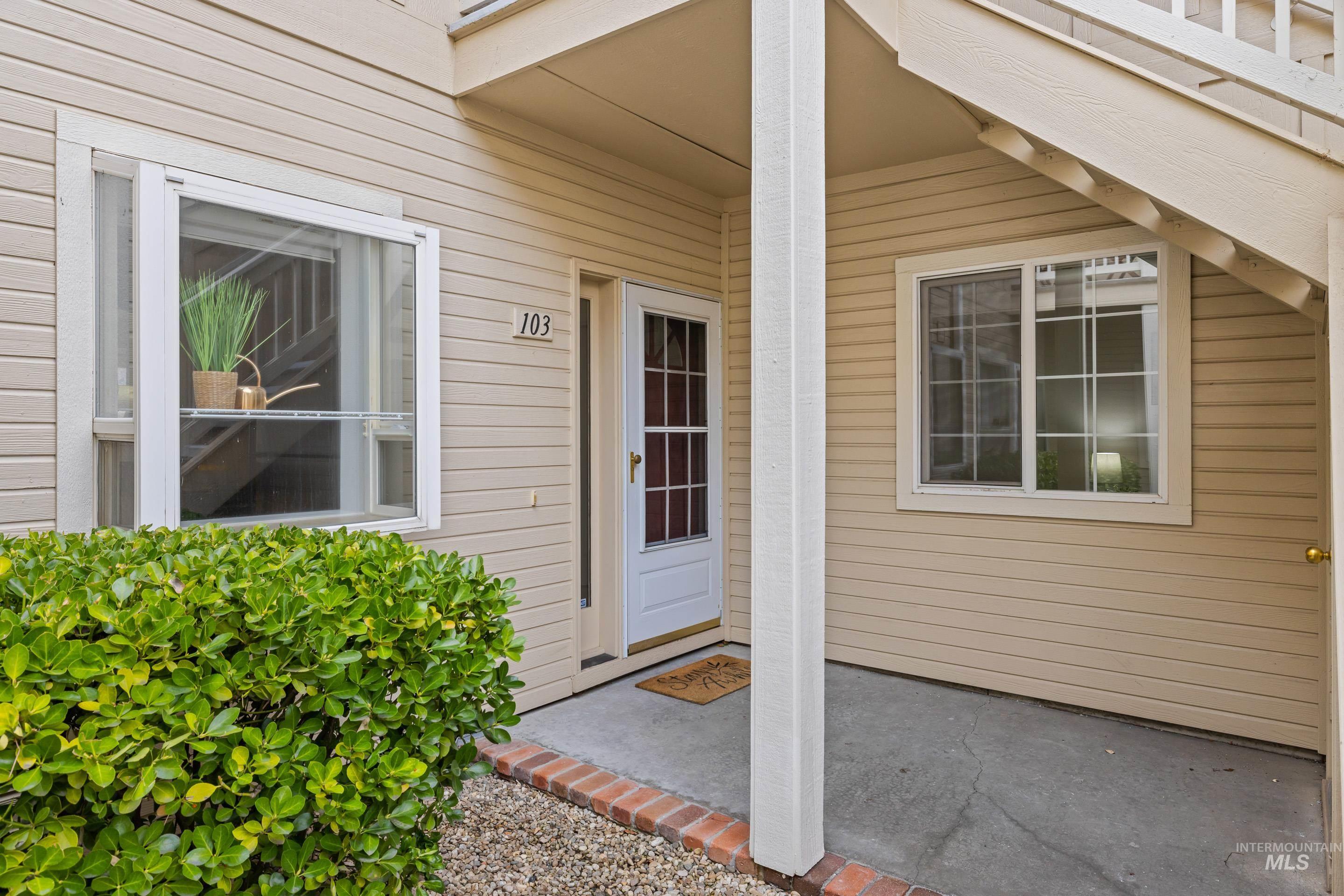 5116 S Surprise Way Unit: 103