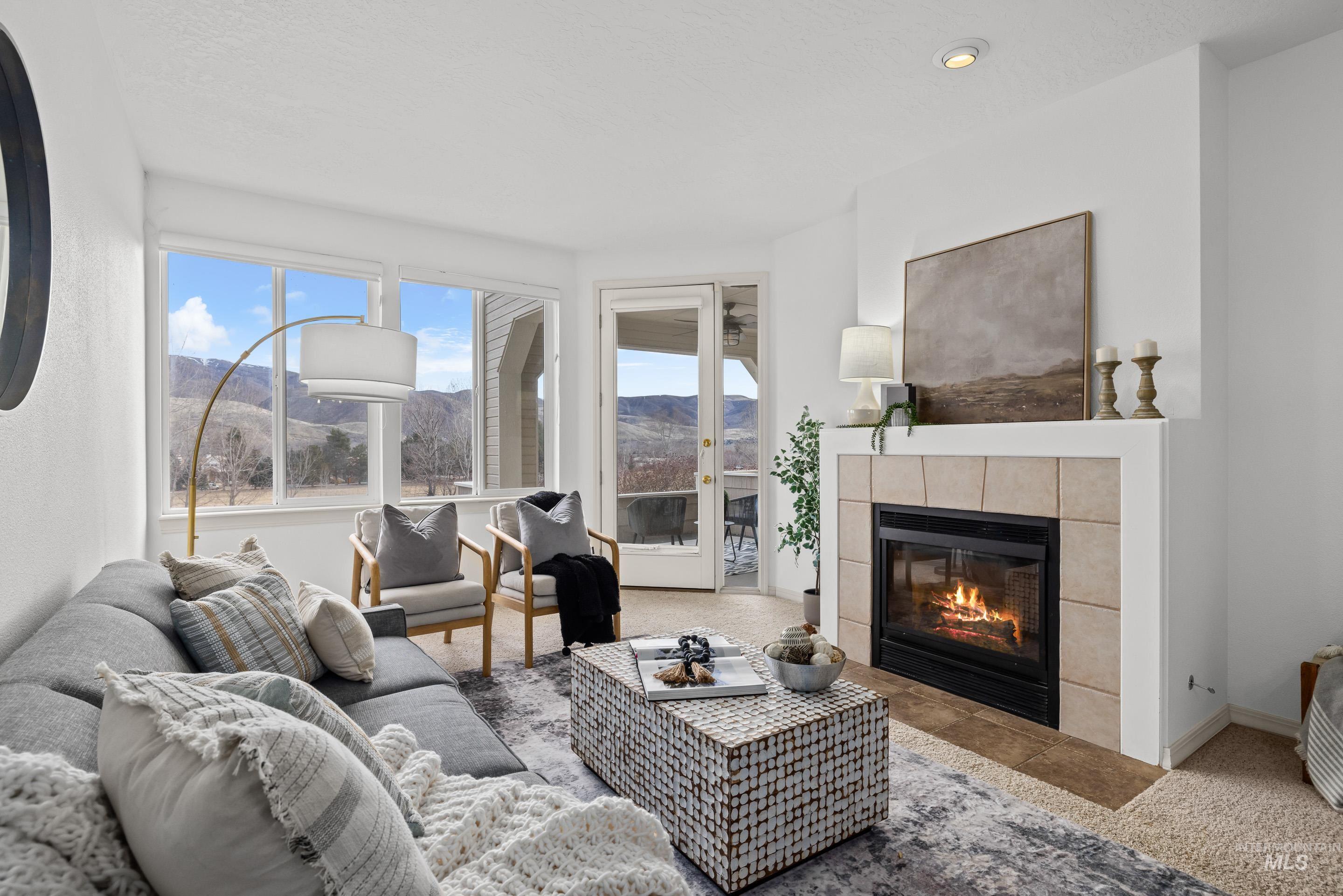 5116 S Surprise Way Unit: 103