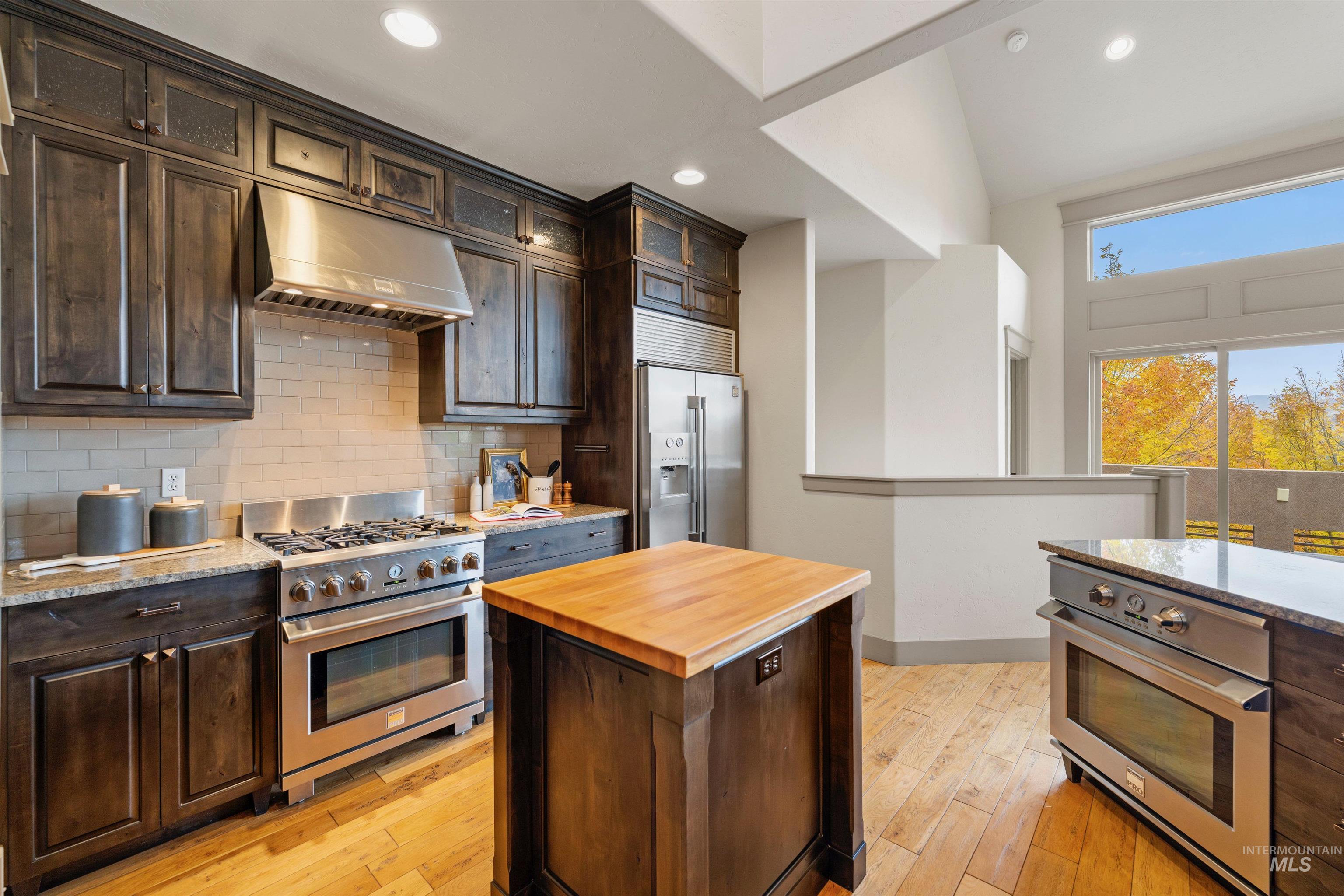 1008 E Insignia Drive