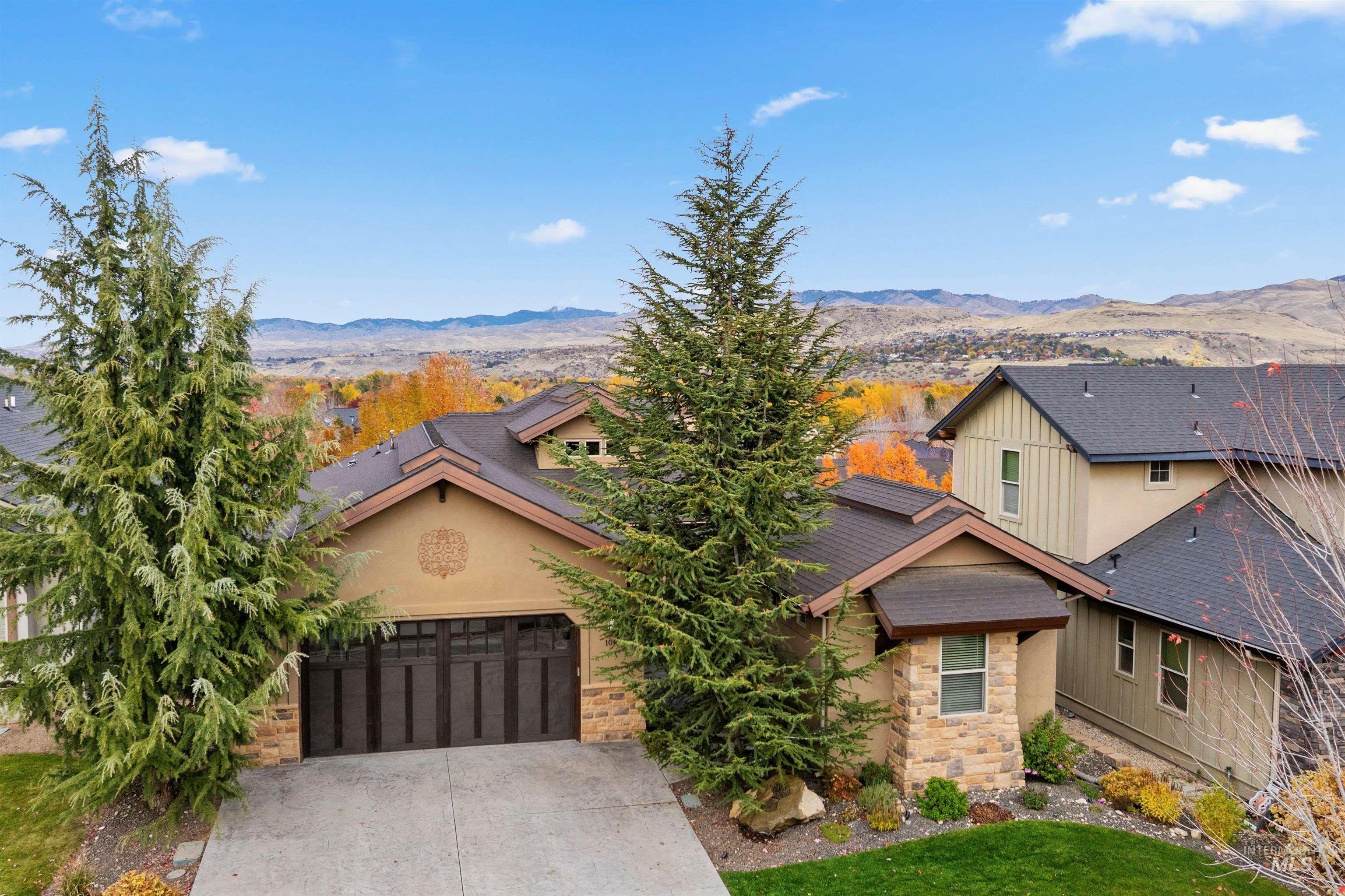 1008 E Insignia Drive