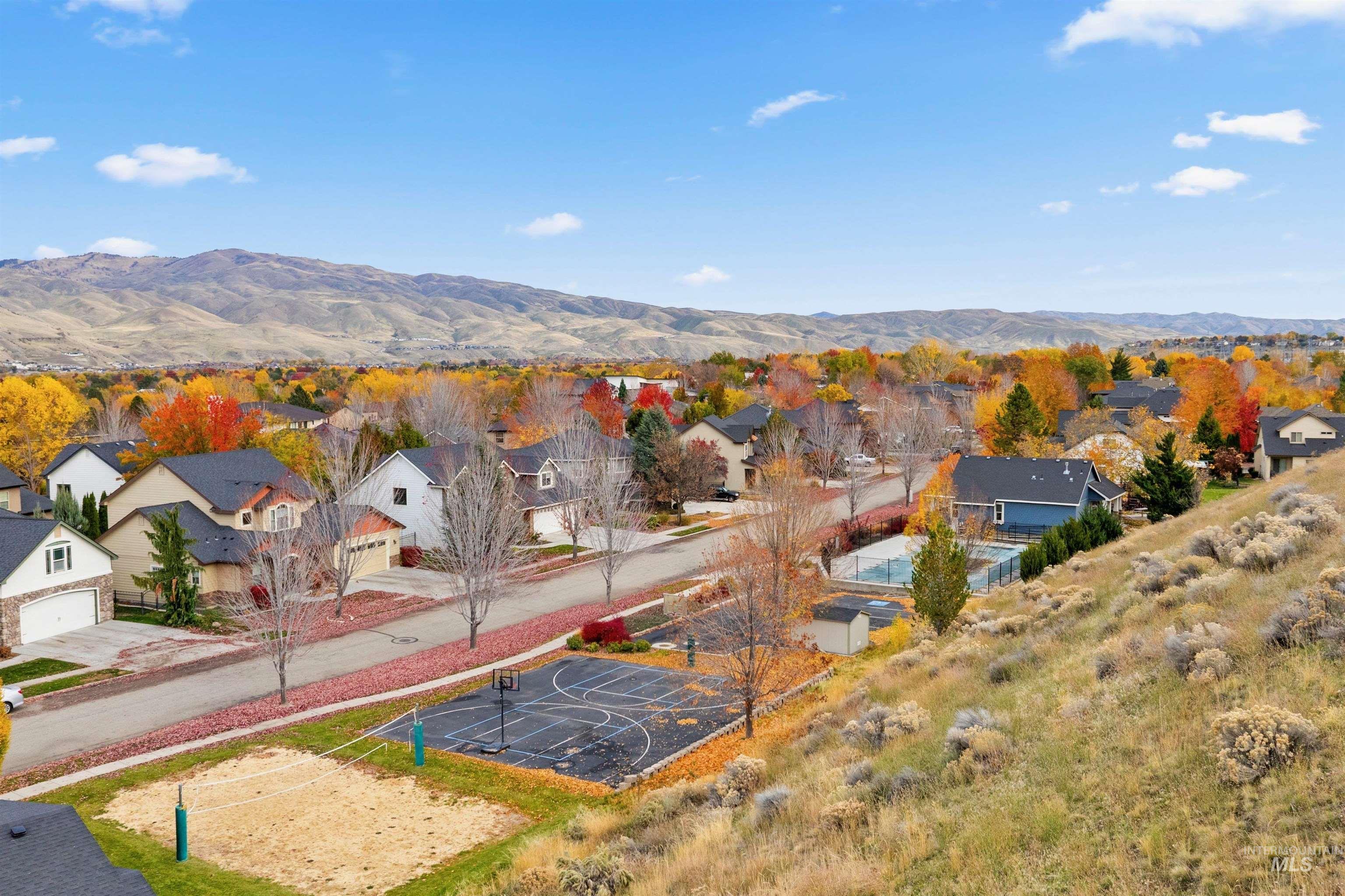 1008 E Insignia Drive