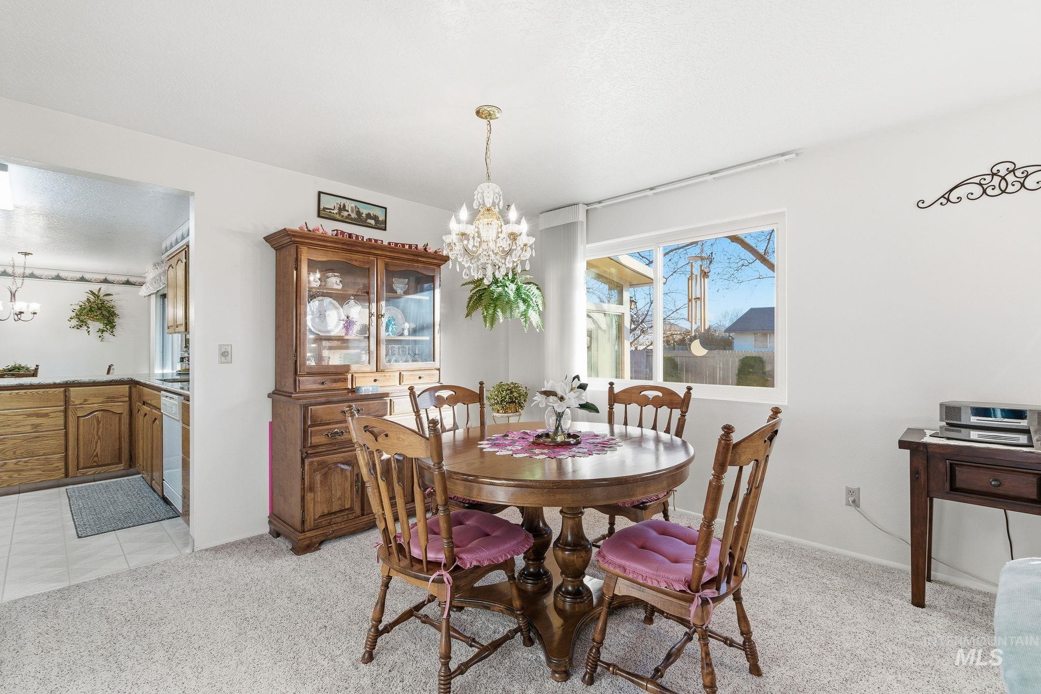 5621 W Centerbrook Dr