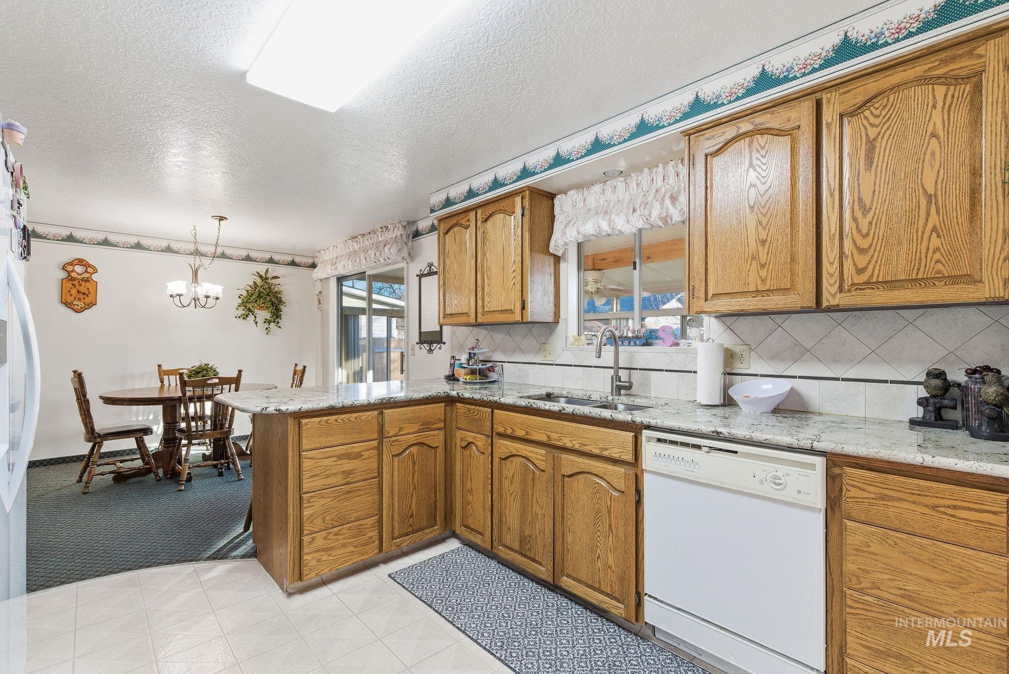 5621 W Centerbrook Dr