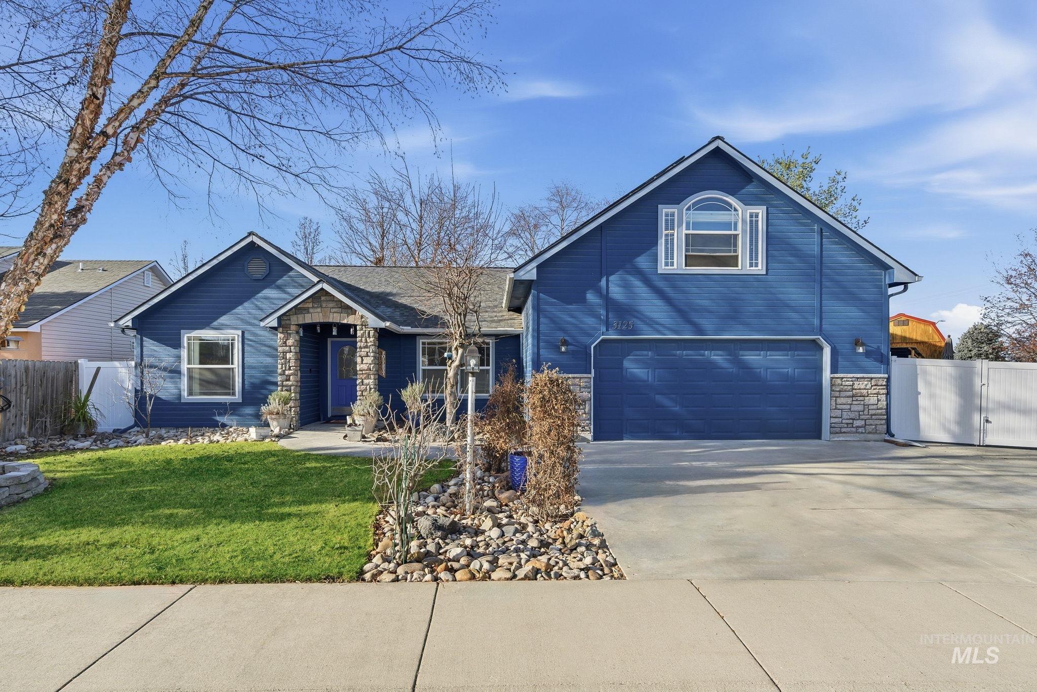 3125 N High Desert