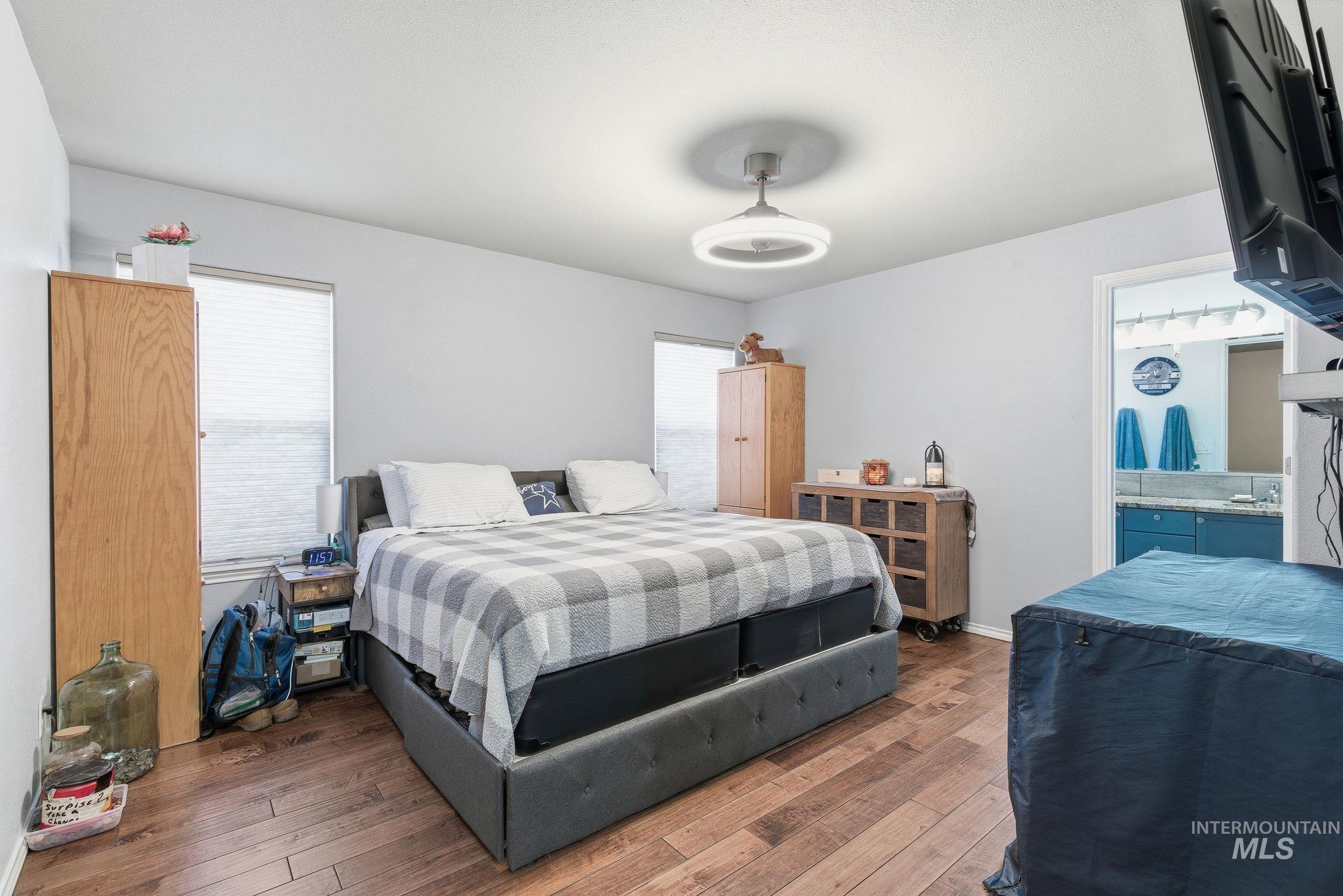 3125 N High Desert