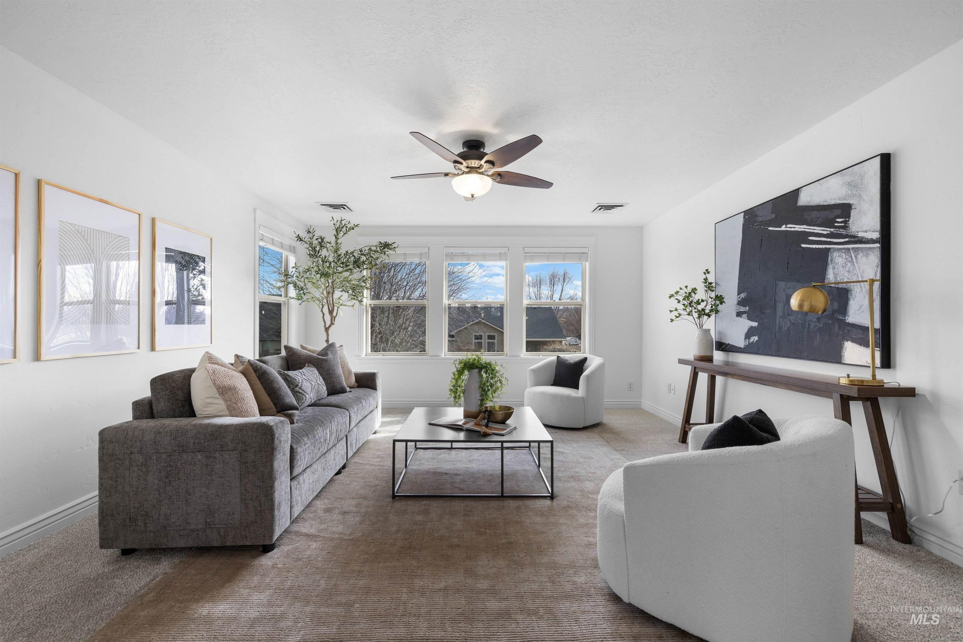 7534 N Misty Cove Avenue