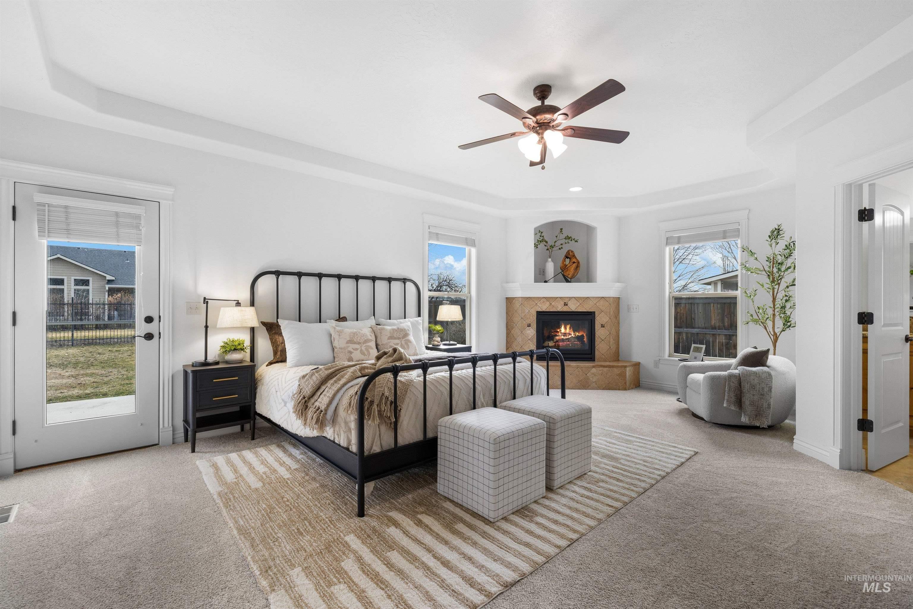 7534 N Misty Cove Avenue